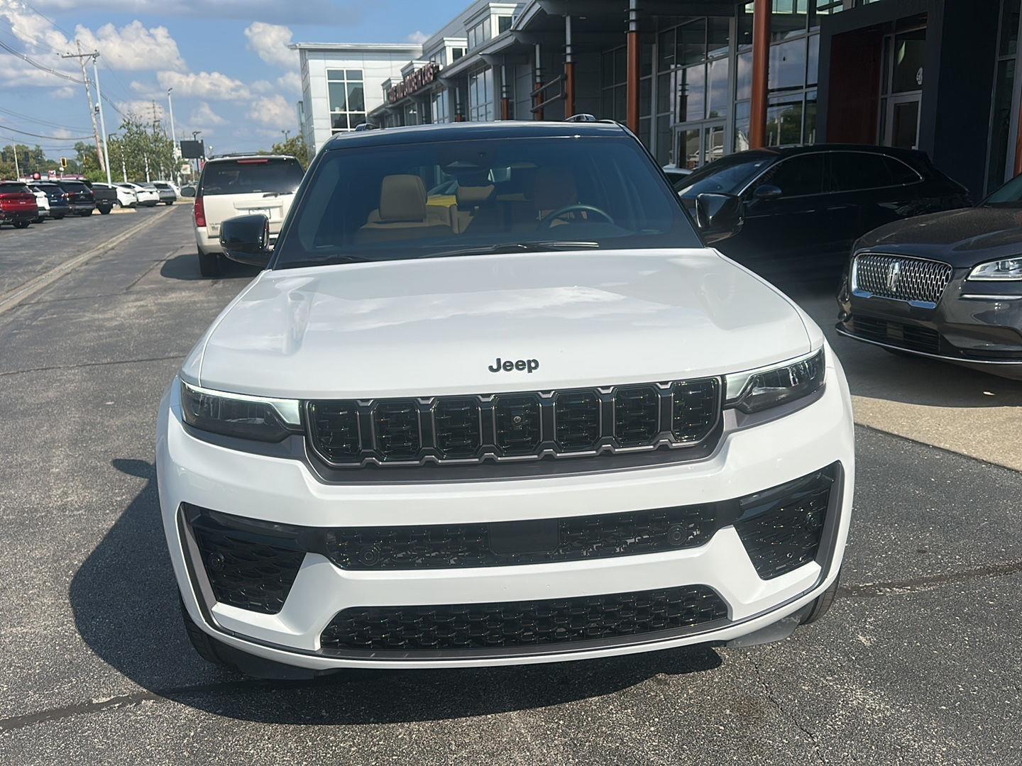 Jeep Grand Cherokee Summit 4WD 2026
