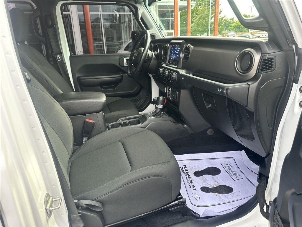 Jeep Gladiator Sport 2021