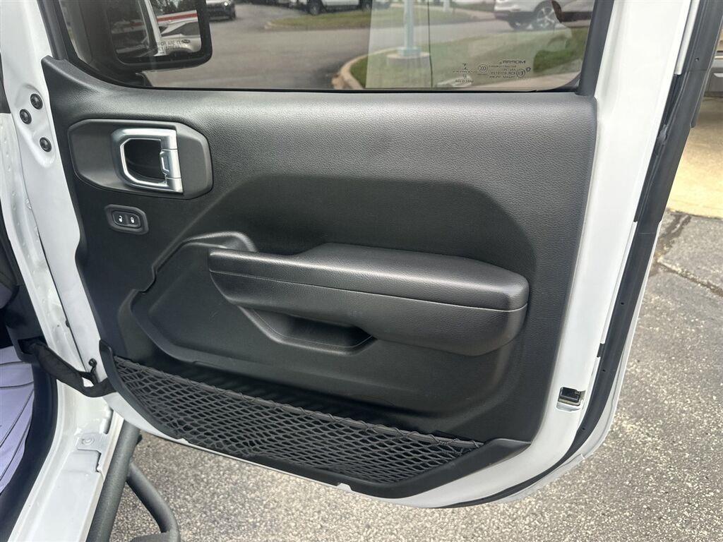 Jeep Gladiator Sport 2021