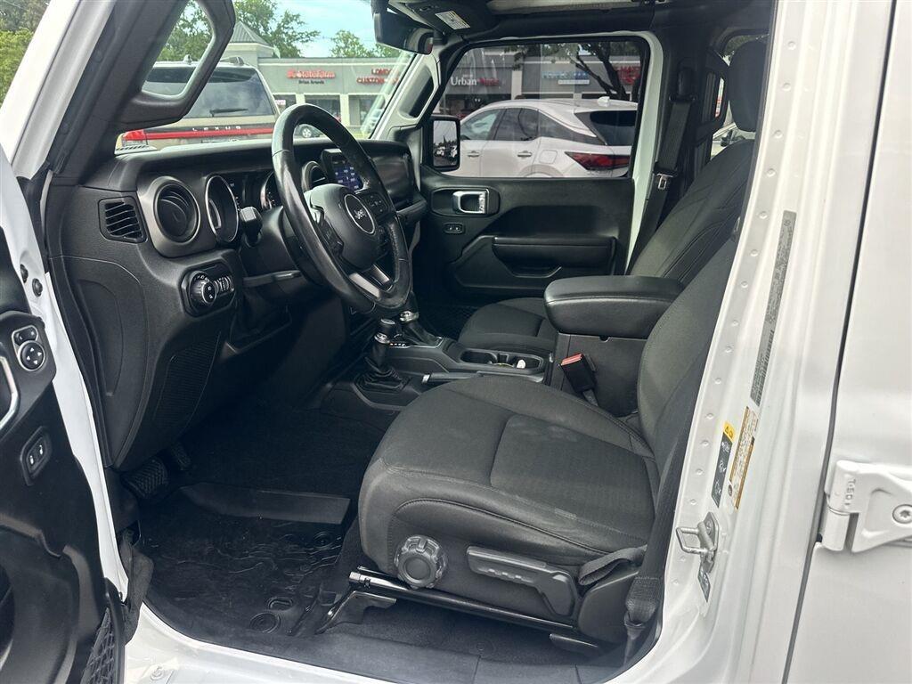 Jeep Gladiator Sport 2021