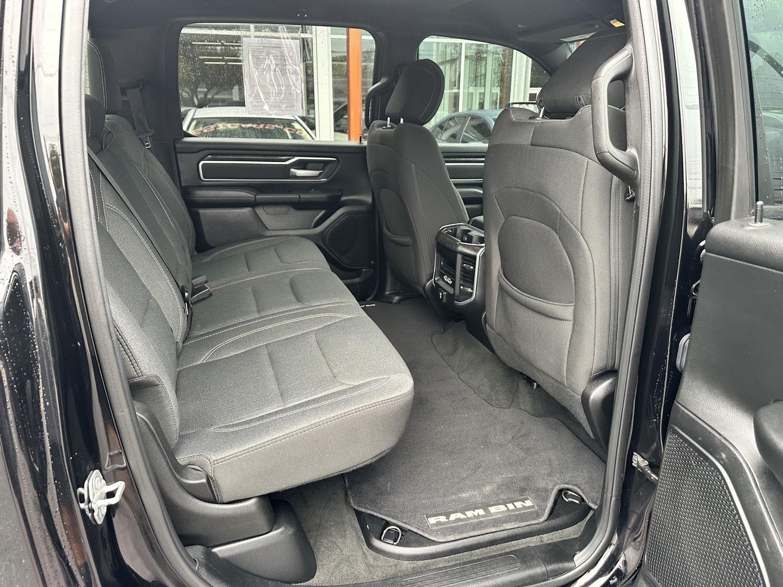 RAM 1500 Big Horn Crew Cab SWB 4WD 2019
