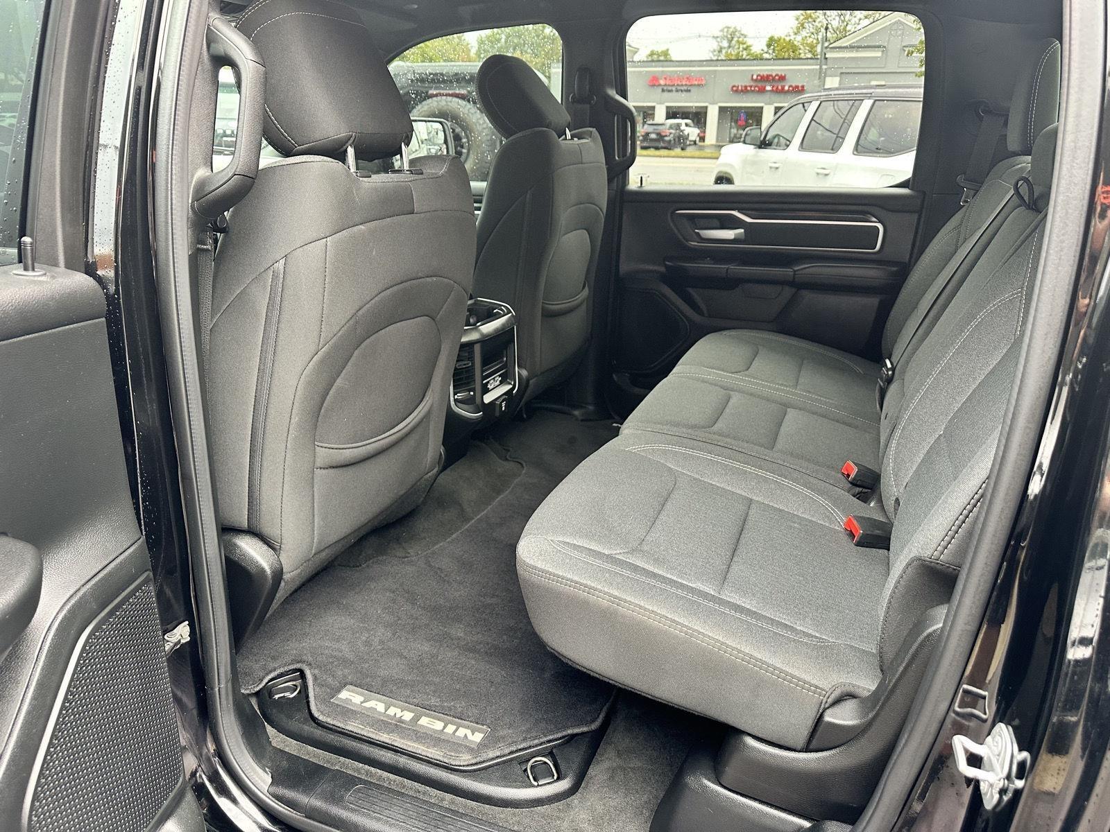 RAM 1500 Big Horn Crew Cab SWB 4WD 2019