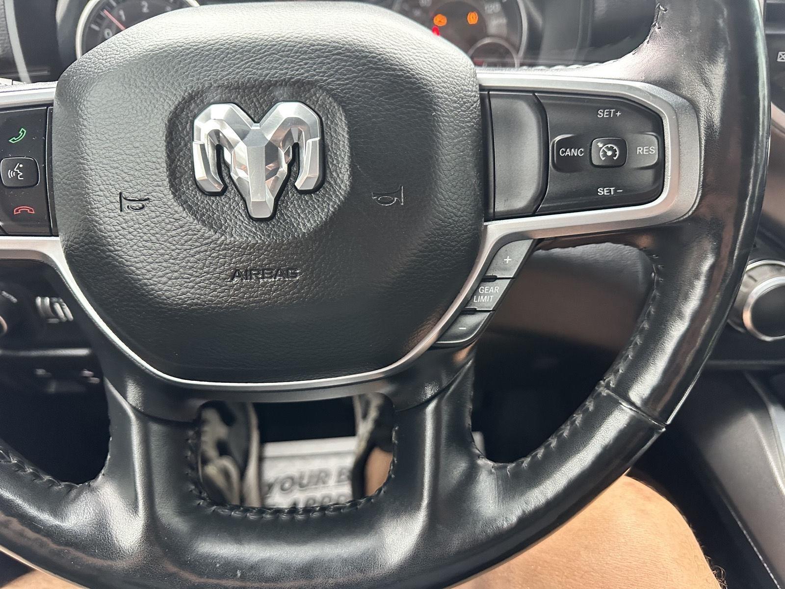 RAM 1500 Big Horn Crew Cab SWB 4WD 2019