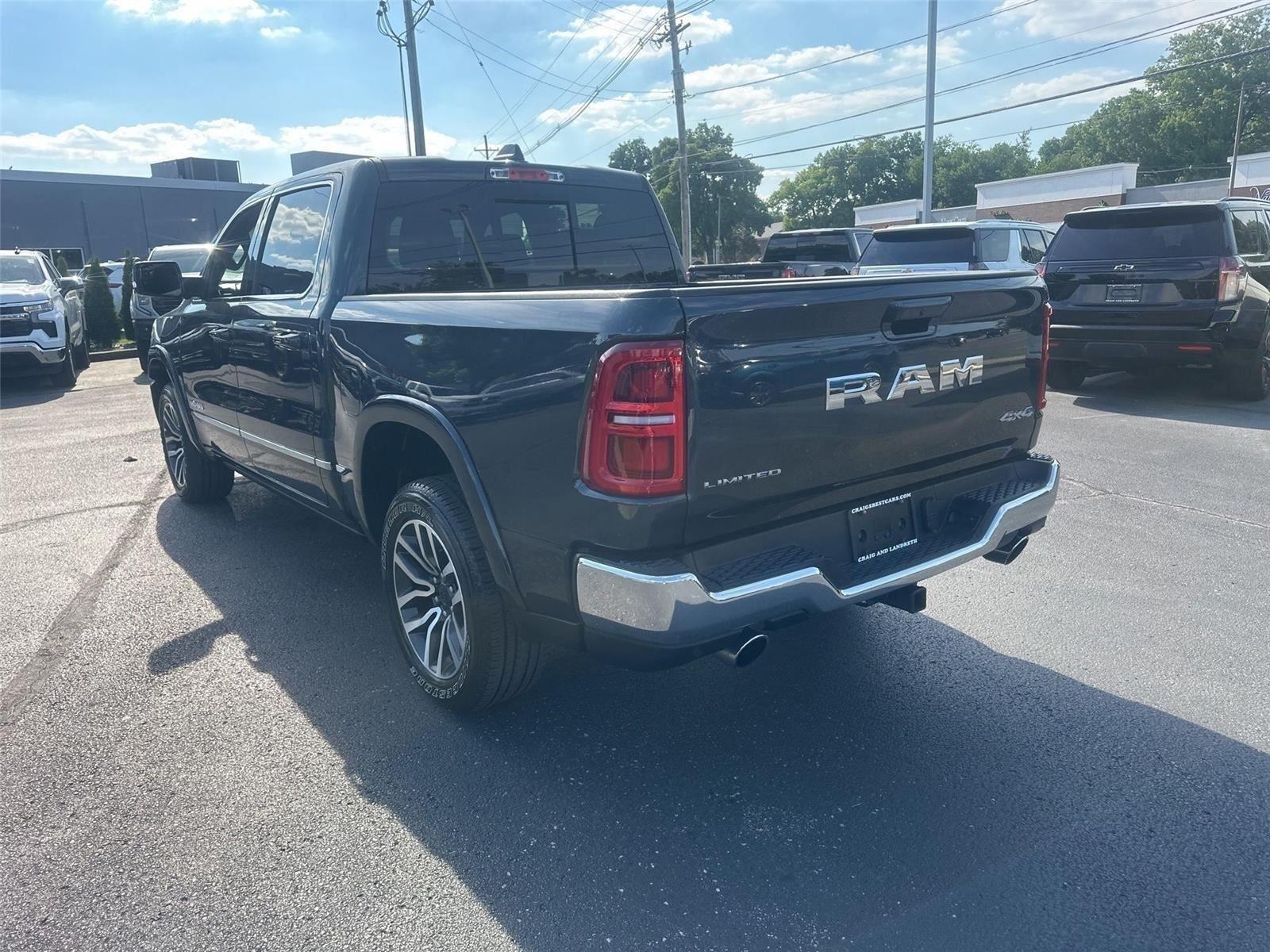 RAM 1500 Limited Crew Cab SWB 4WD 2026