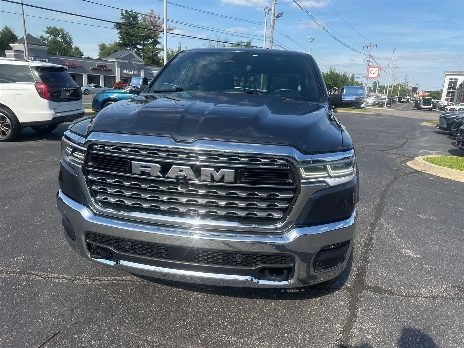 RAM 1500 Limited Crew Cab SWB 4WD 2026