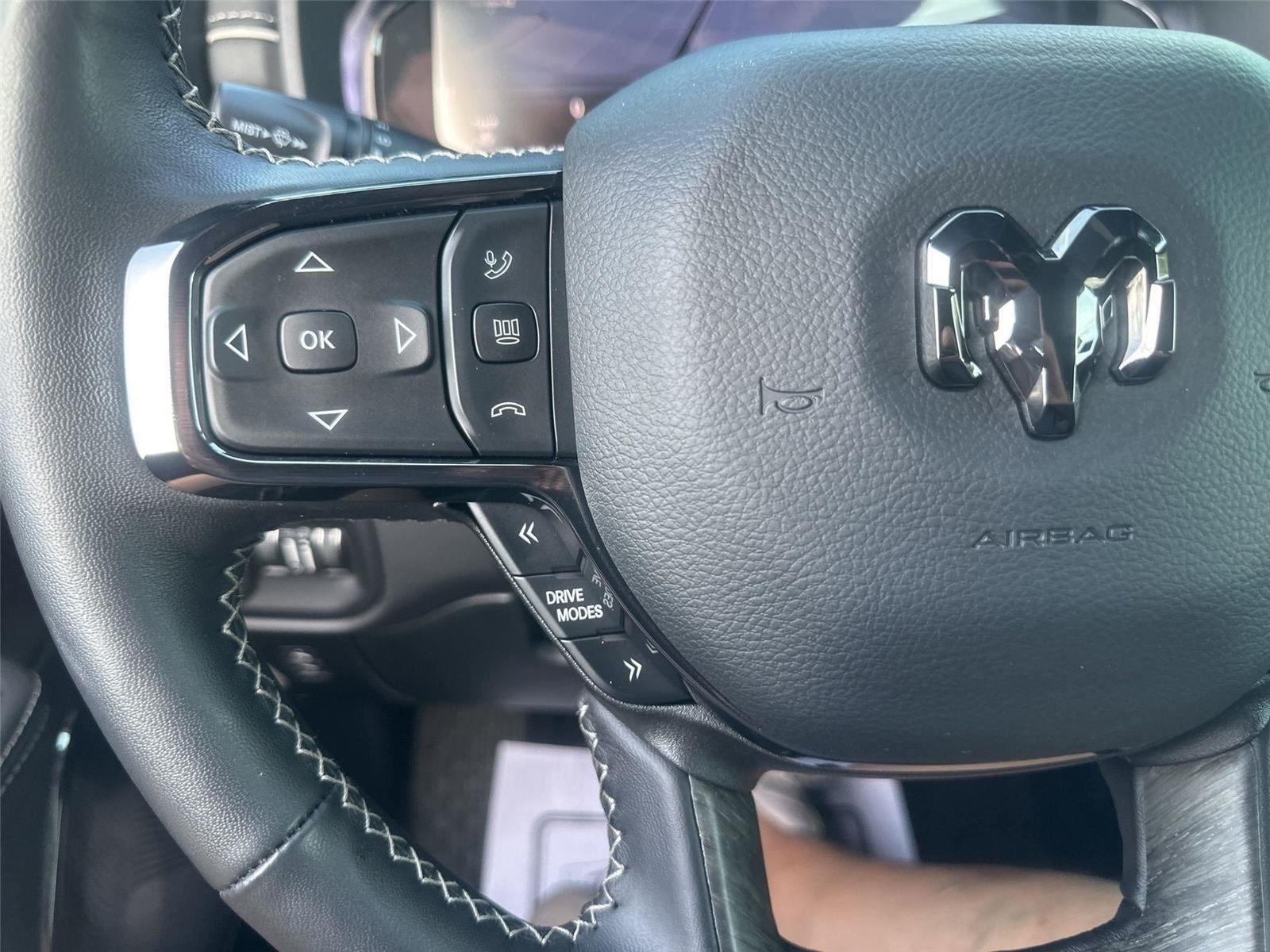 RAM 1500 Limited Crew Cab SWB 4WD 2026