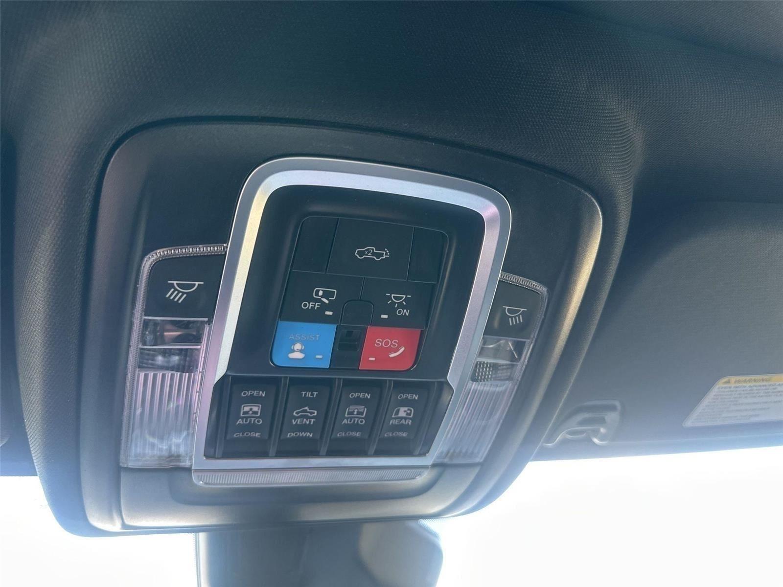 RAM 1500 Limited Crew Cab SWB 4WD 2026