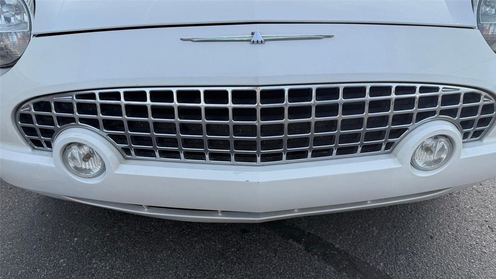 Ford Thunderbird Premium 2003