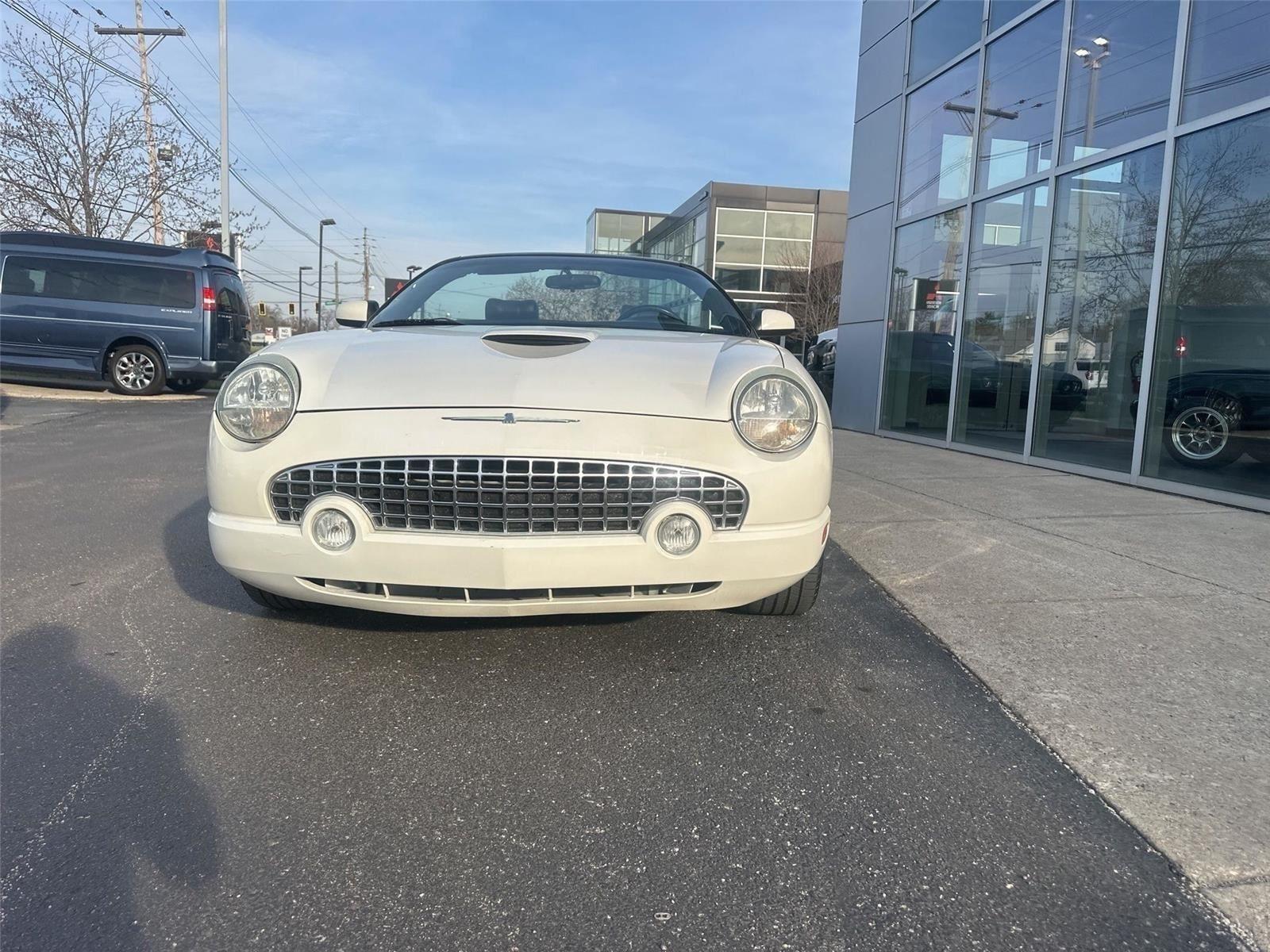 Ford Thunderbird Premium 2003
