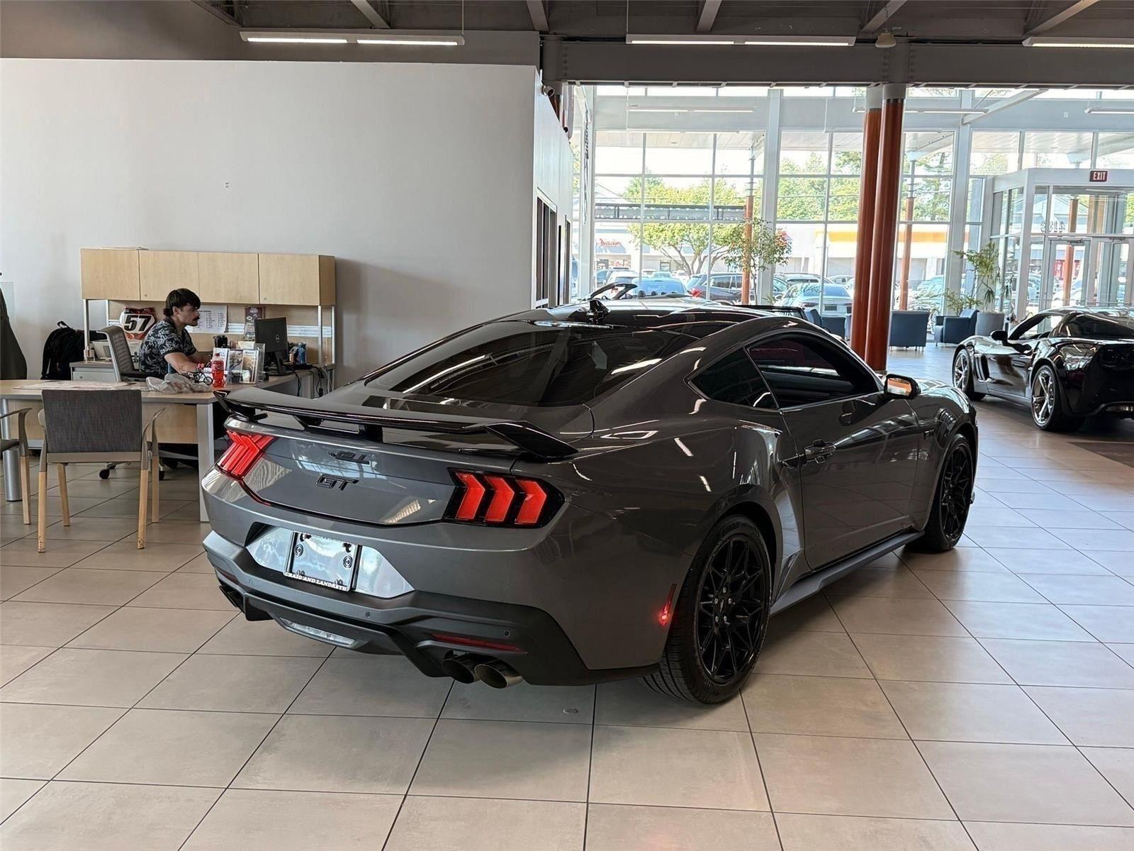 Ford Mustang GT Coupe 2025
