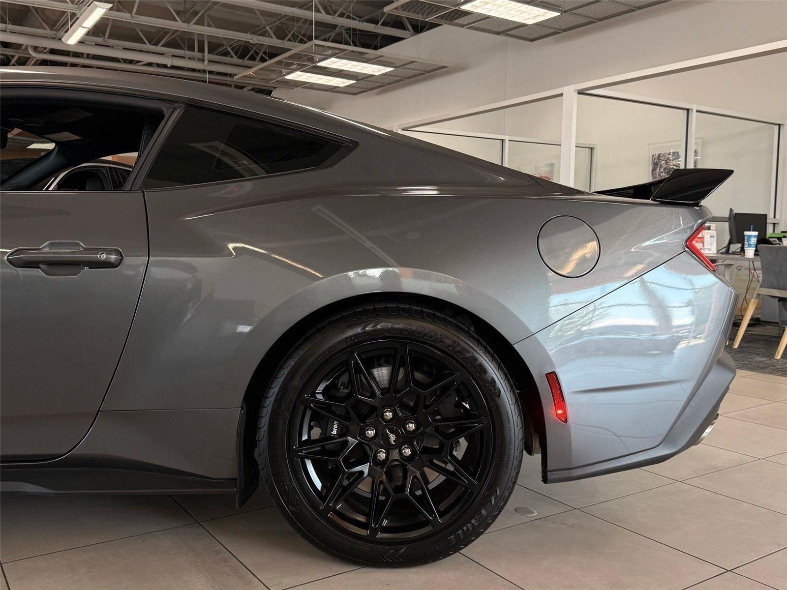 Ford Mustang GT Coupe 2025
