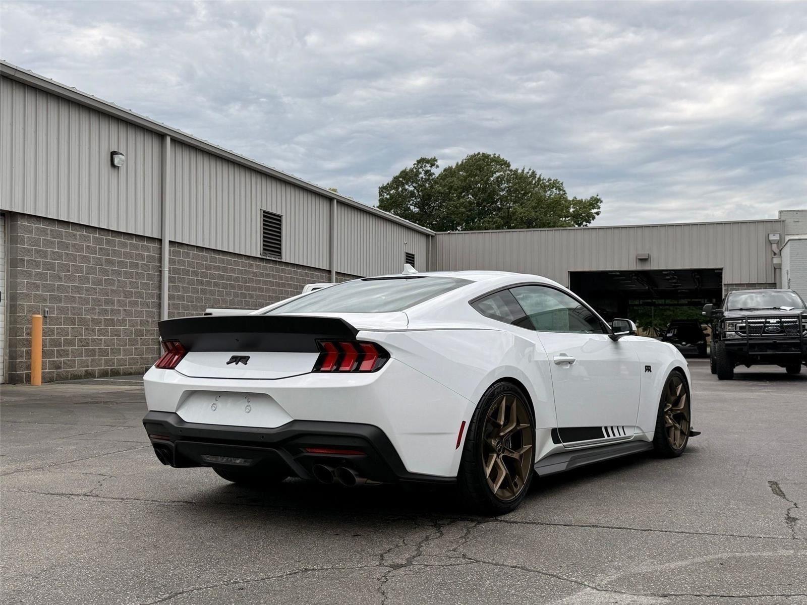 Ford Mustang GT Premium Coupe 2025