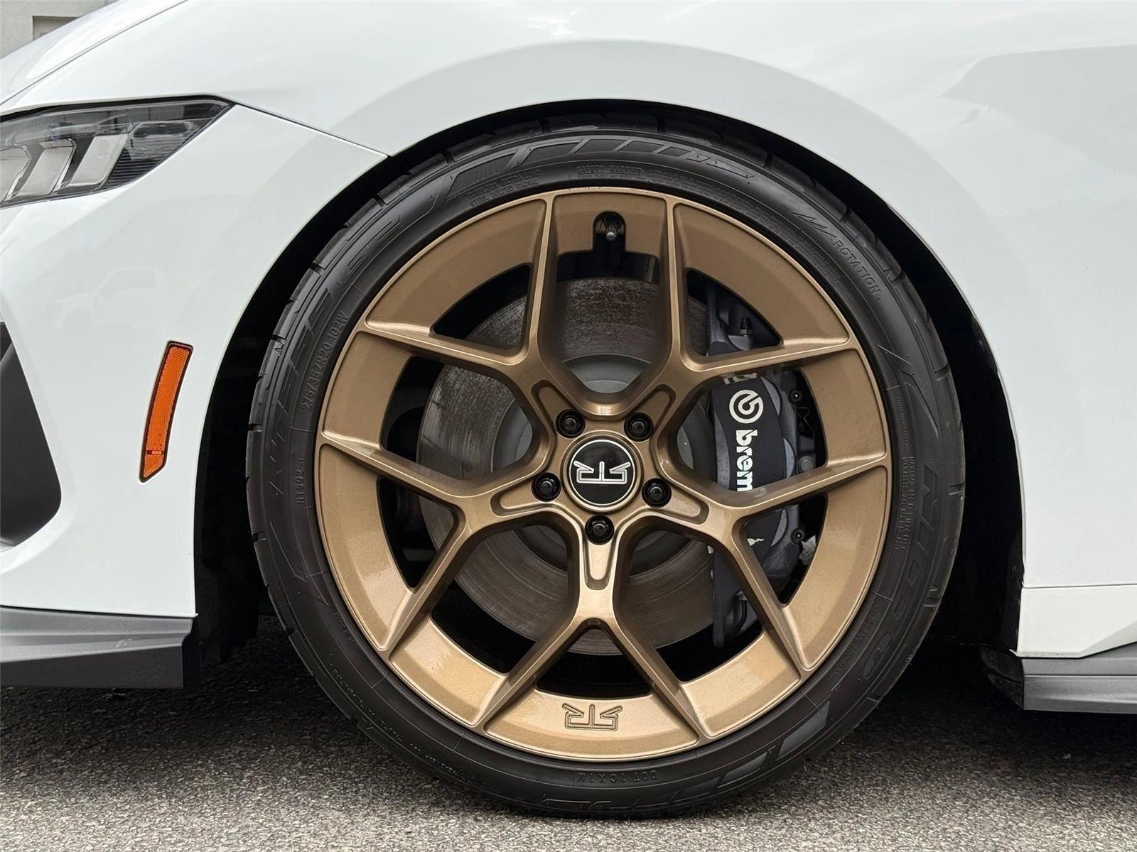 Ford Mustang GT Premium Coupe 2025