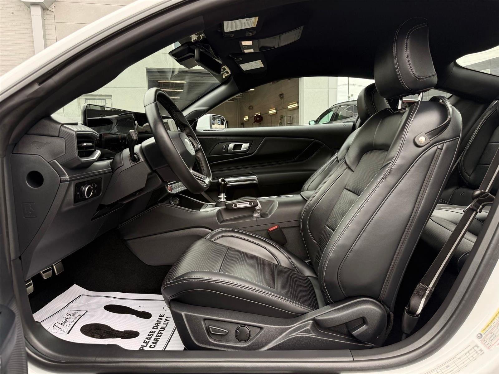 Ford Mustang GT Premium Coupe 2025