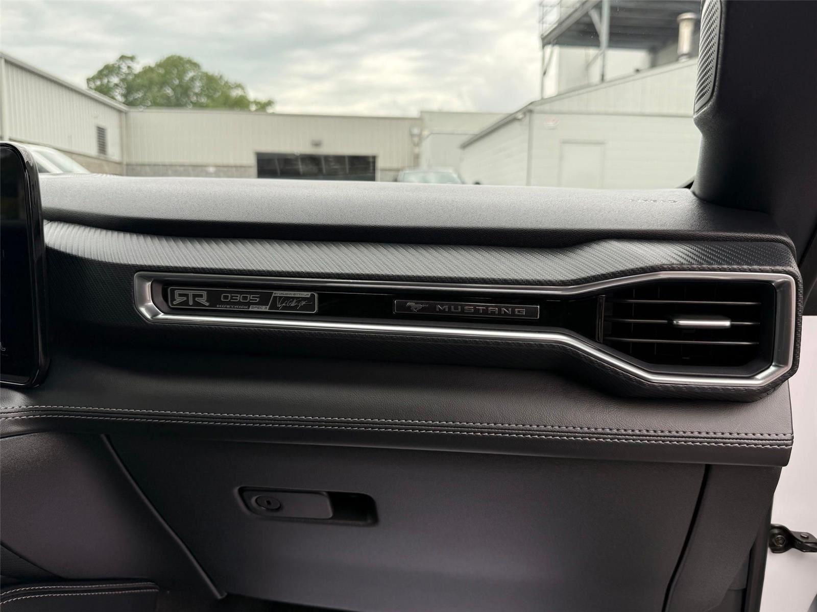 Ford Mustang GT Premium Coupe 2025