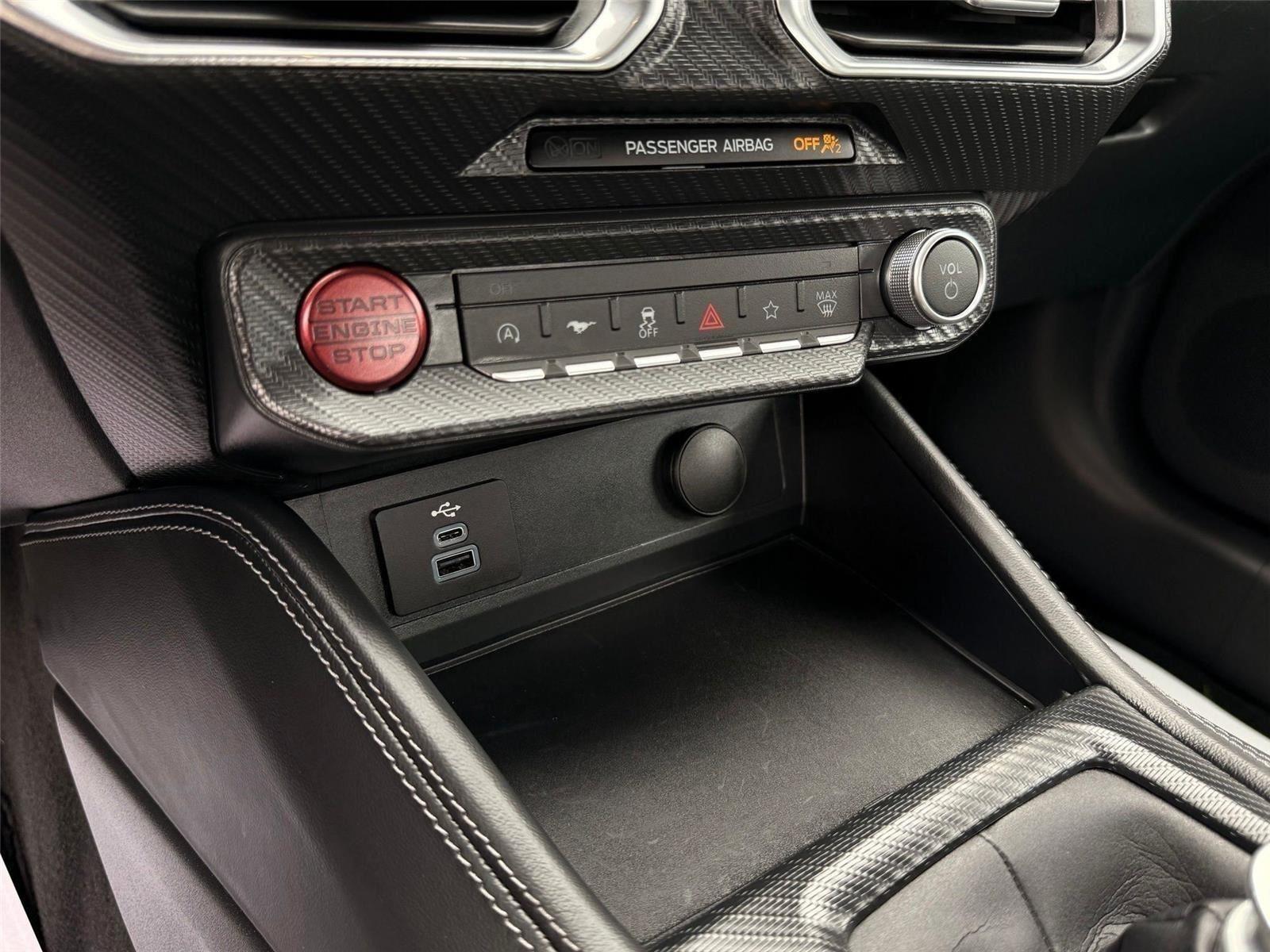 Ford Mustang GT Premium Coupe 2025