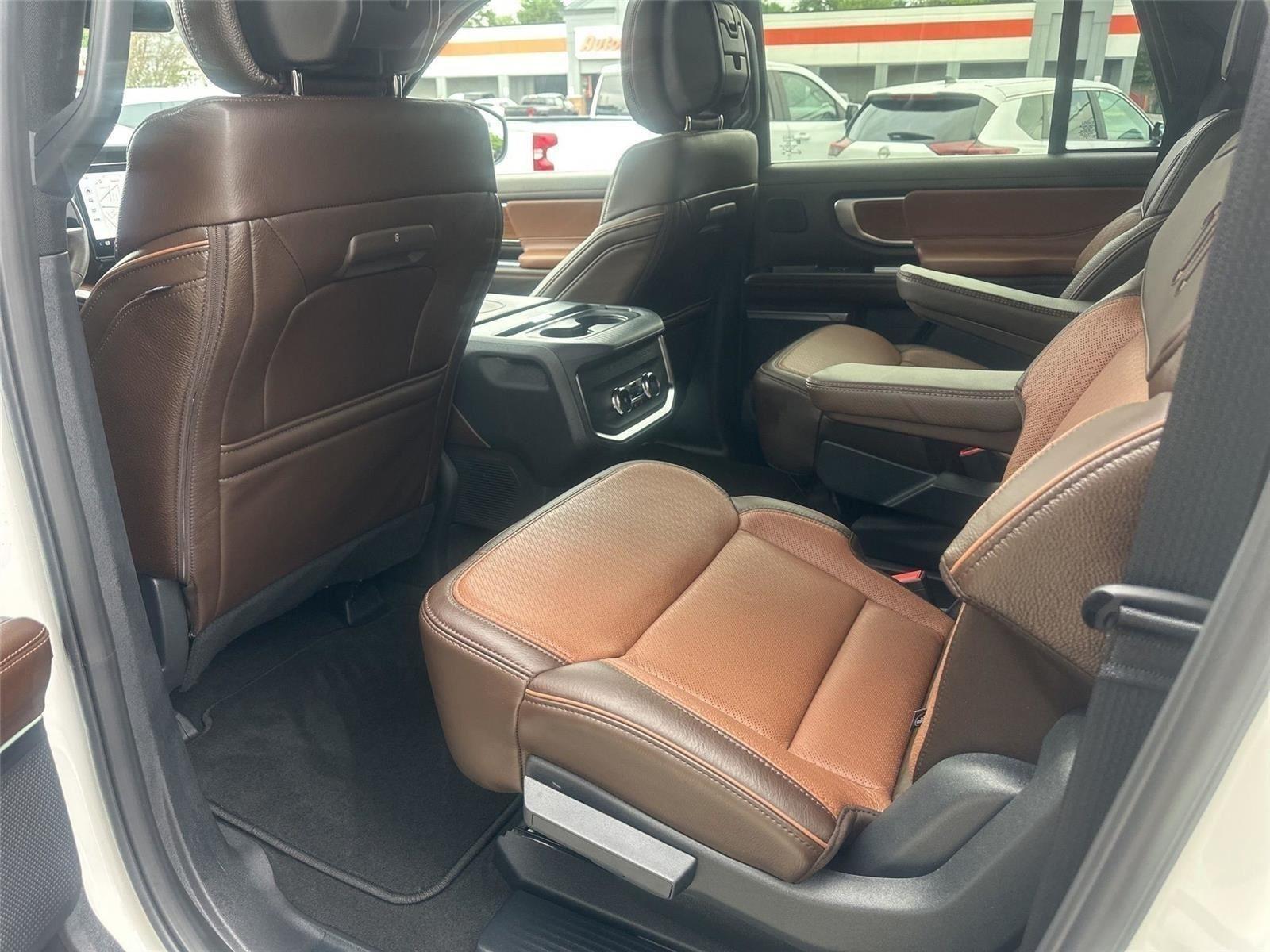 Ford Expedition MAX King Ranch 4WD 2026