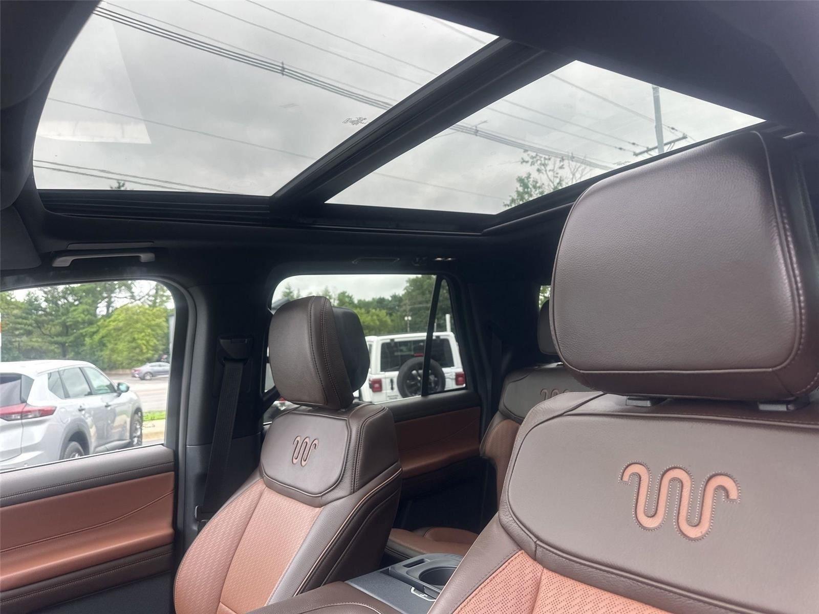 Ford Expedition MAX King Ranch 4WD 2026