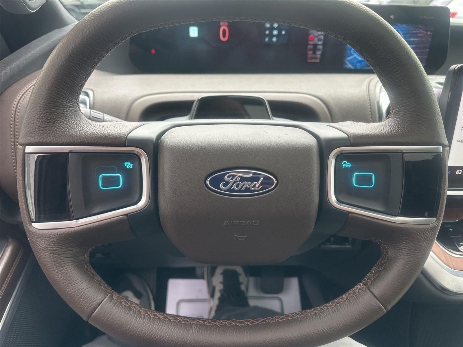 Ford Expedition MAX King Ranch 4WD 2026