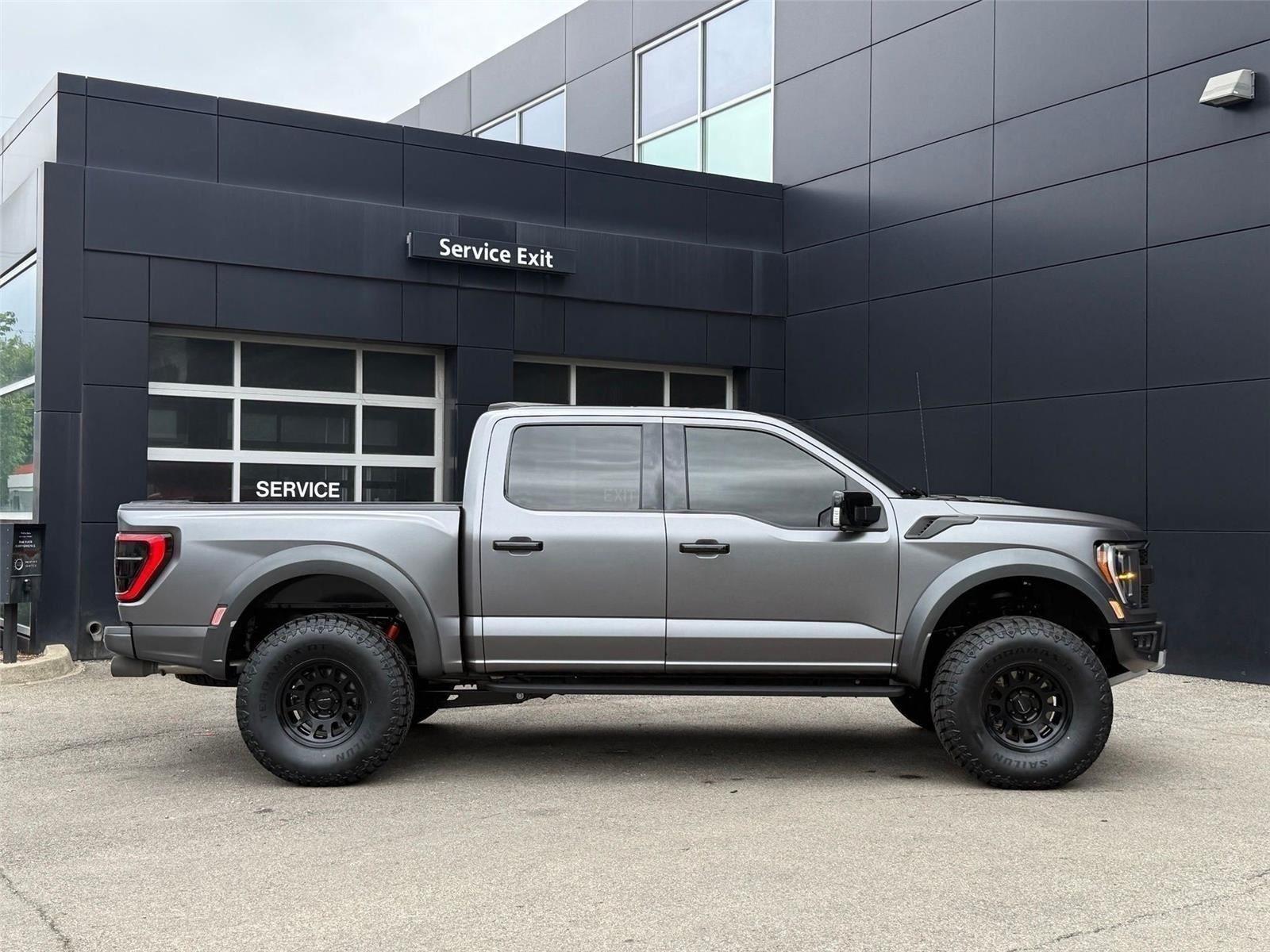 Ford F-150 Raptor SuperCrew 4WD 2021