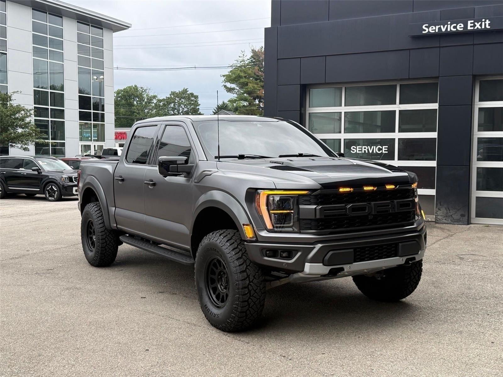 Ford F-150 Raptor SuperCrew 4WD 2021