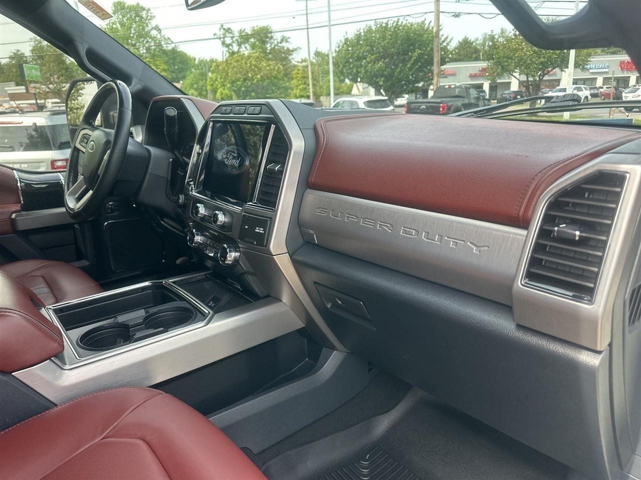 Ford F-250 SD XL Crew Cab 4WD 2022