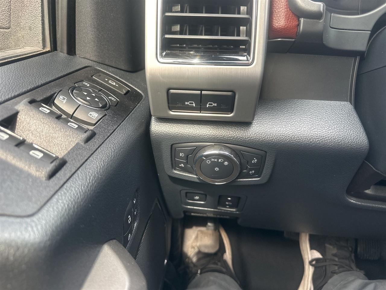 Ford F-250 SD XL Crew Cab 4WD 2022