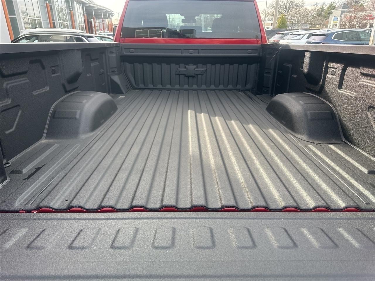Chevrolet Silverado 3500HD LT Double Cab 4WD 2024