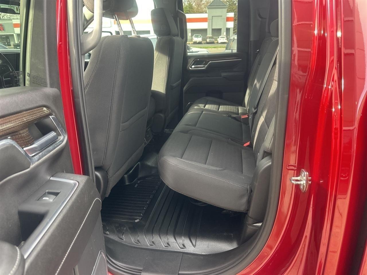 Chevrolet Silverado 3500HD LT Double Cab 4WD 2024