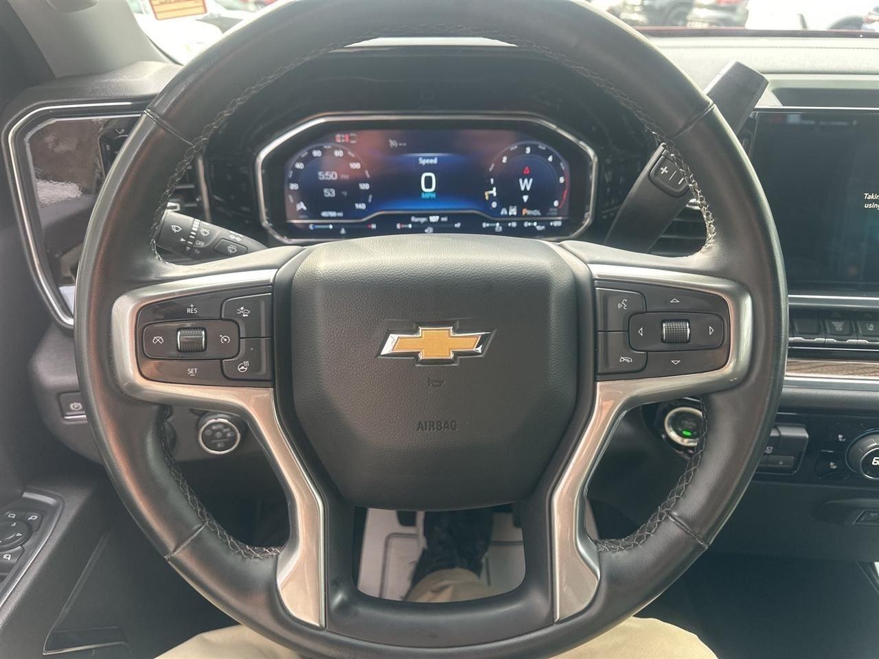 Chevrolet Silverado 3500HD LT Double Cab 4WD 2024