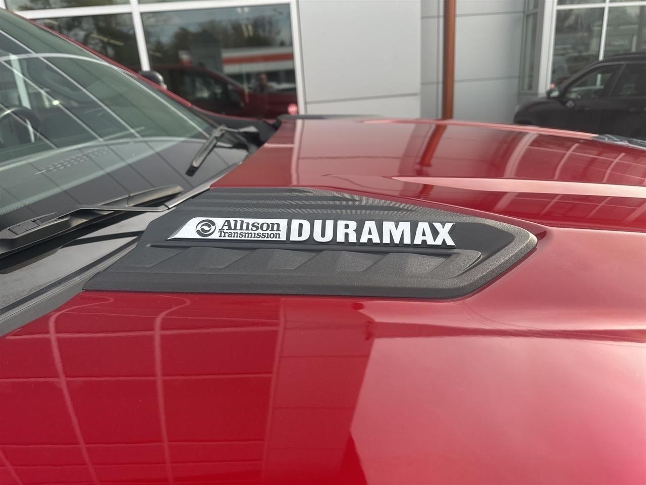 Chevrolet Silverado 3500HD LT Double Cab 4WD 2024