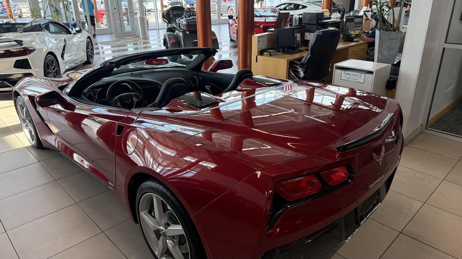 Chevrolet Corvette 1LT Convertible 2015