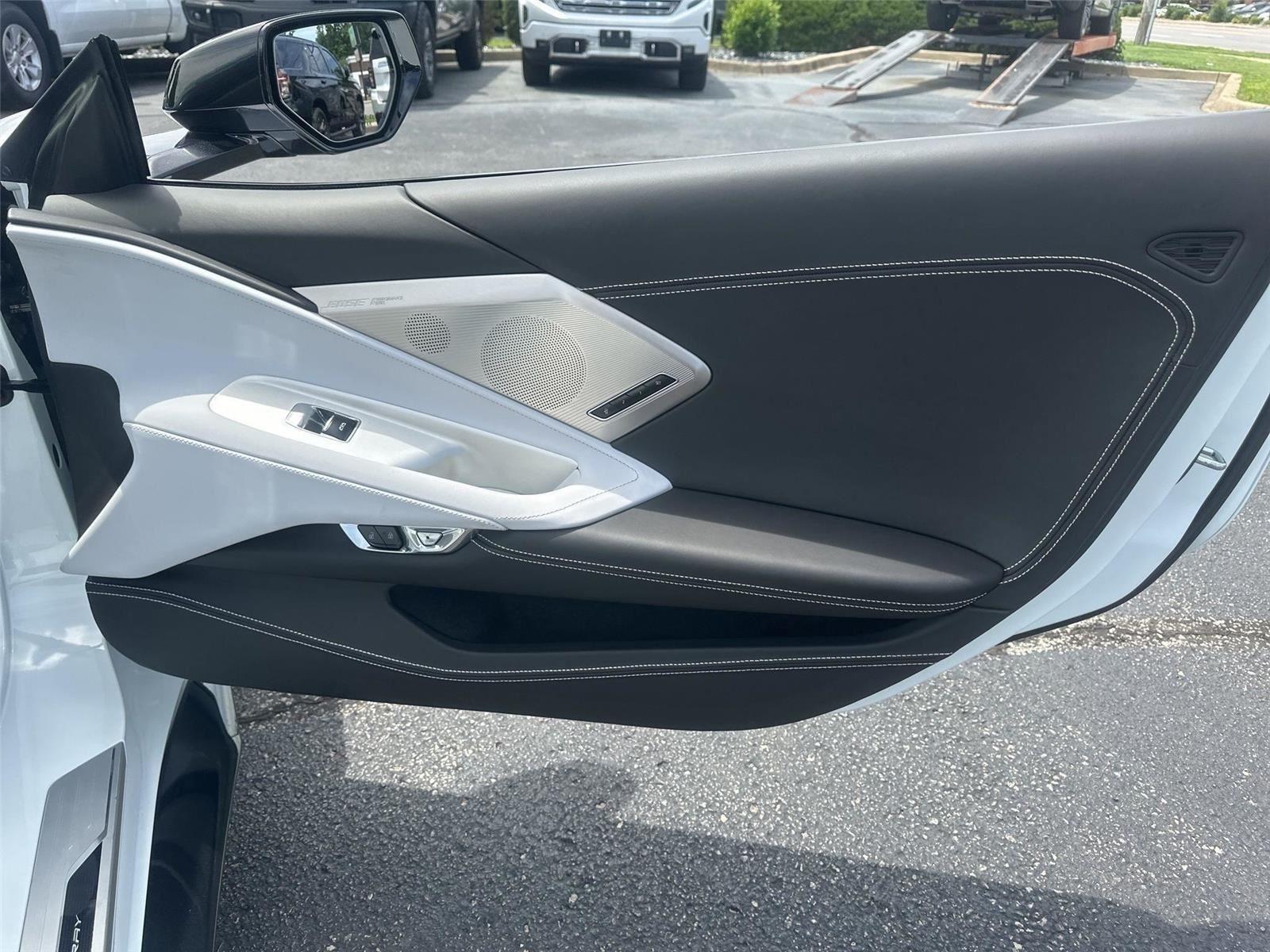 Chevrolet Corvette 3LT Convertible 2024