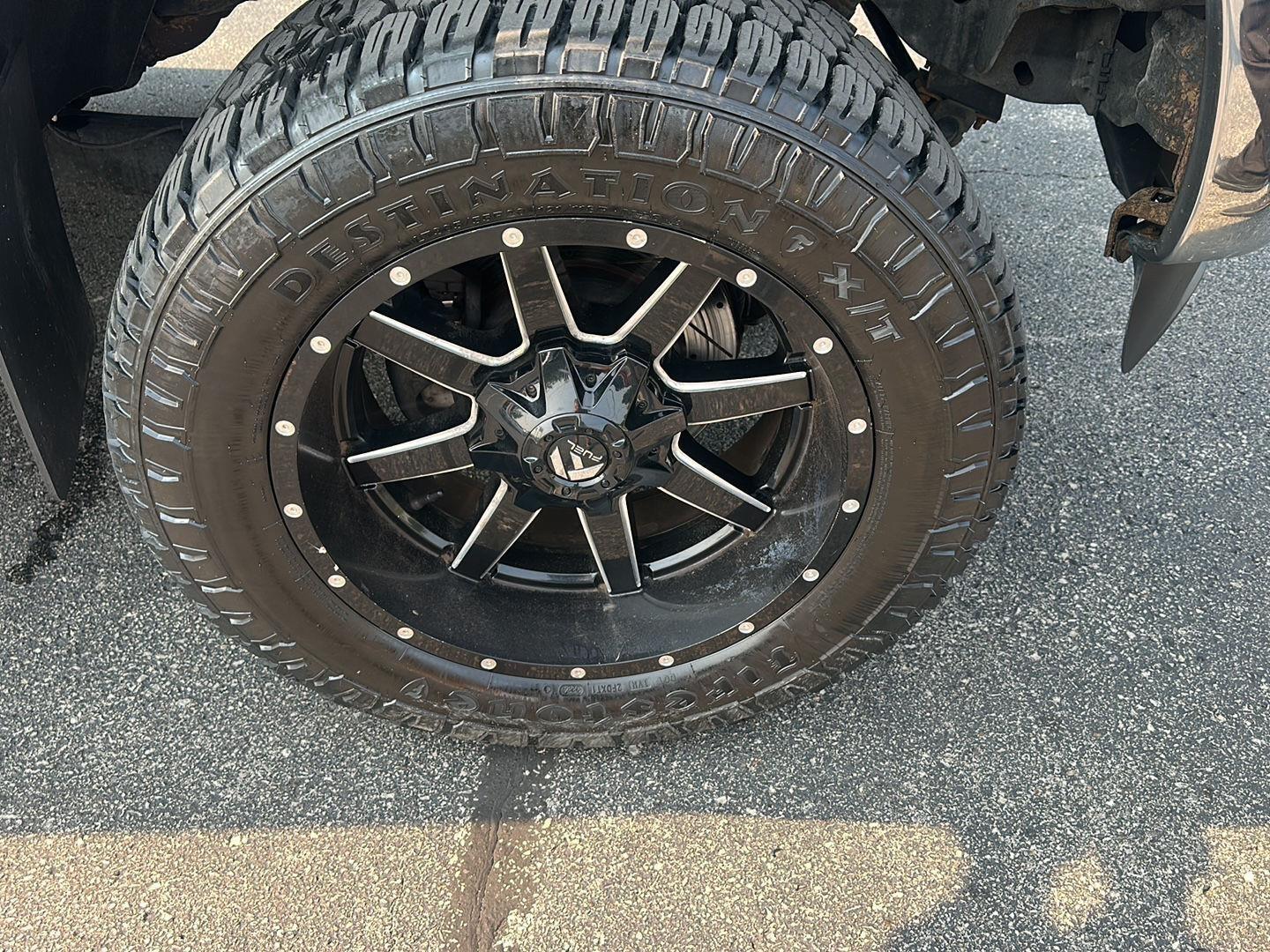 Ford F-350 SD XLT Crew Cab 4WD 2012