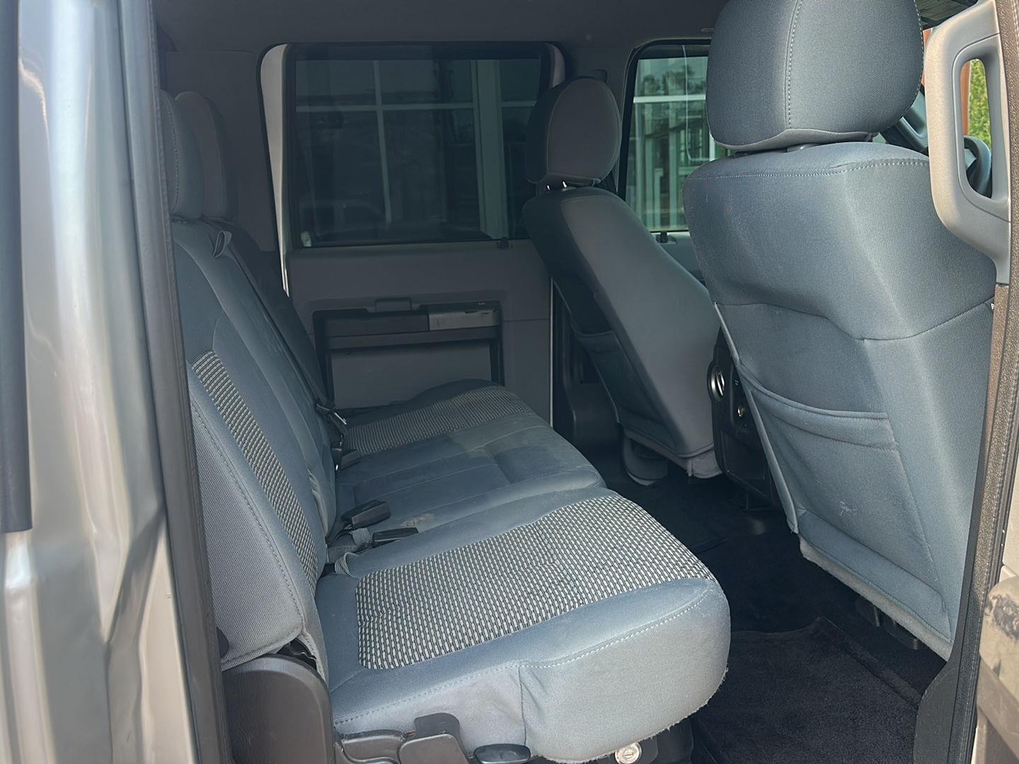 Ford F-350 SD XLT Crew Cab 4WD 2012