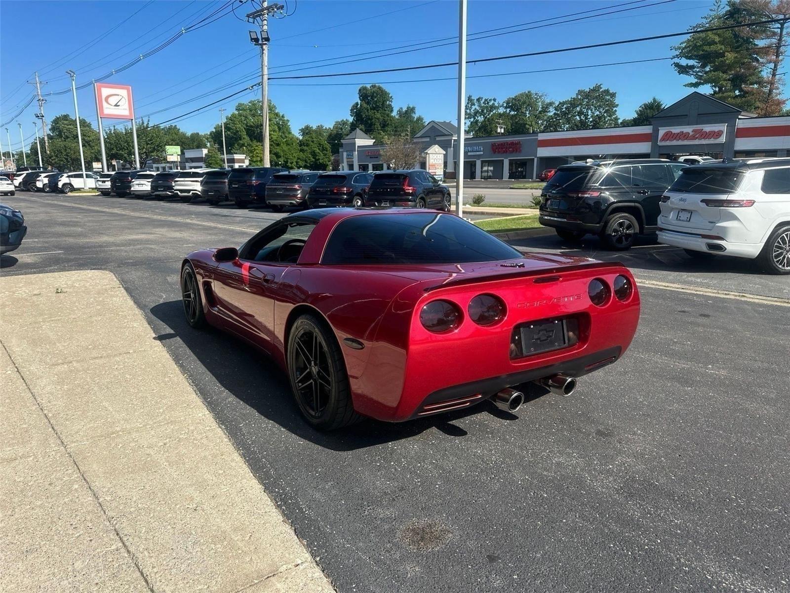 Chevrolet Corvette Coupe 2004
