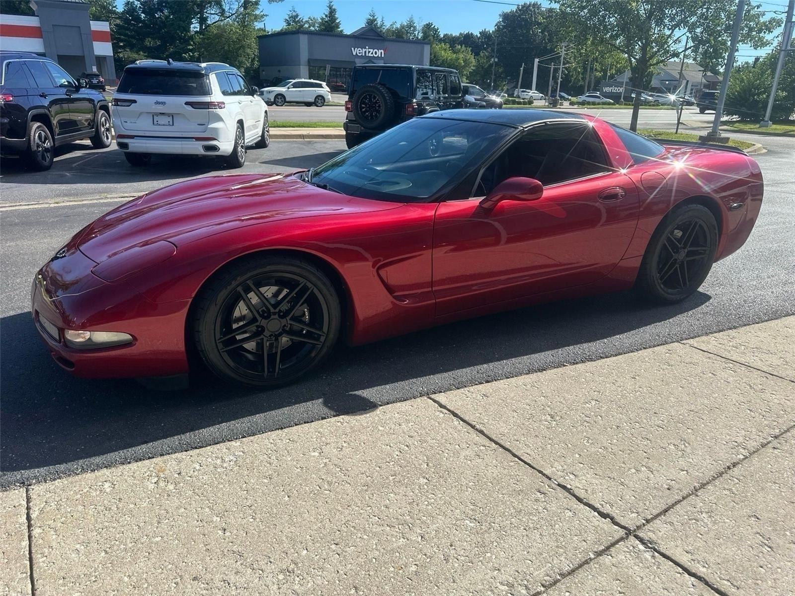 Chevrolet Corvette Coupe 2004