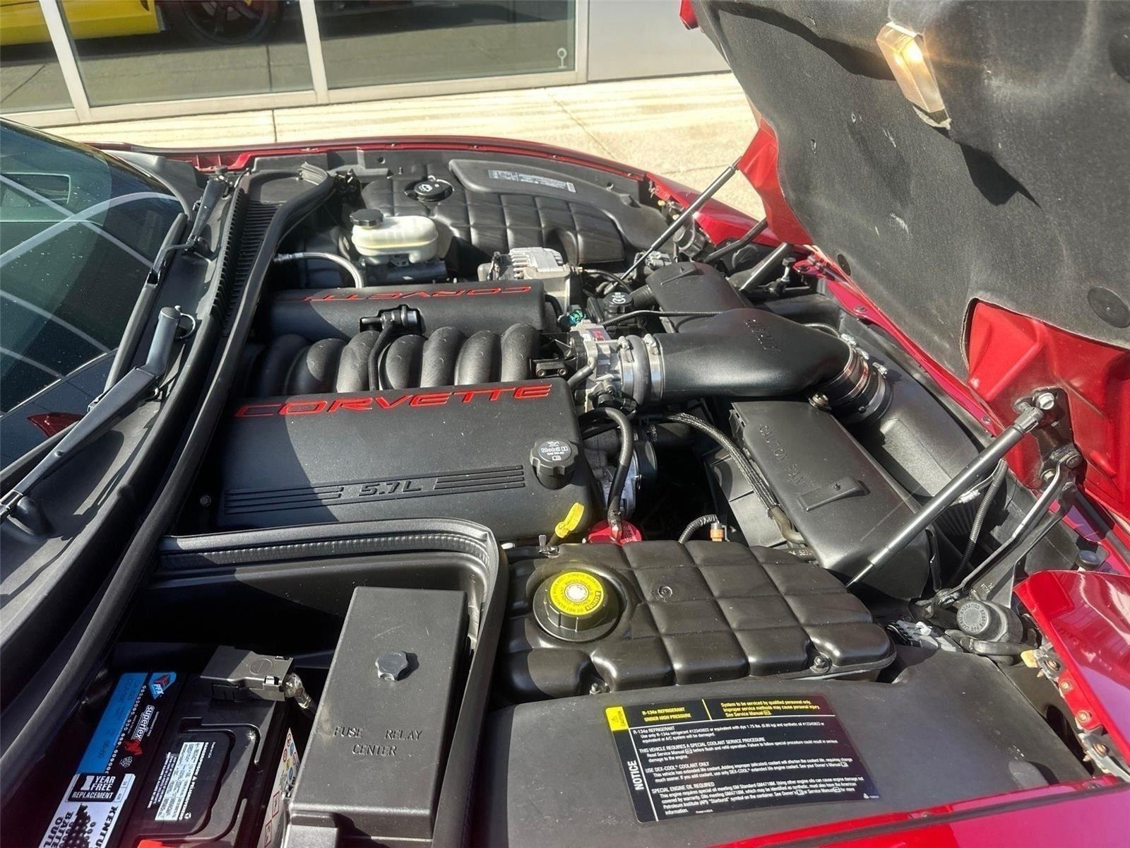 Chevrolet Corvette Coupe 2004