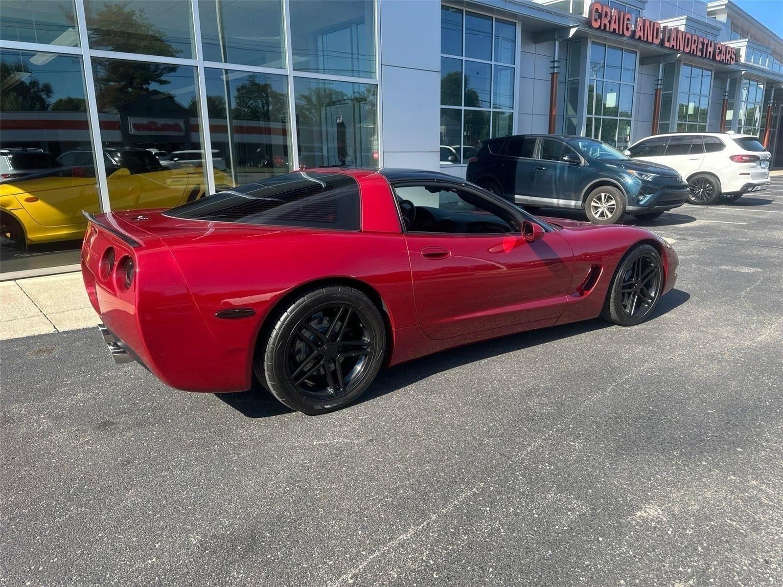 Chevrolet Corvette Coupe 2004