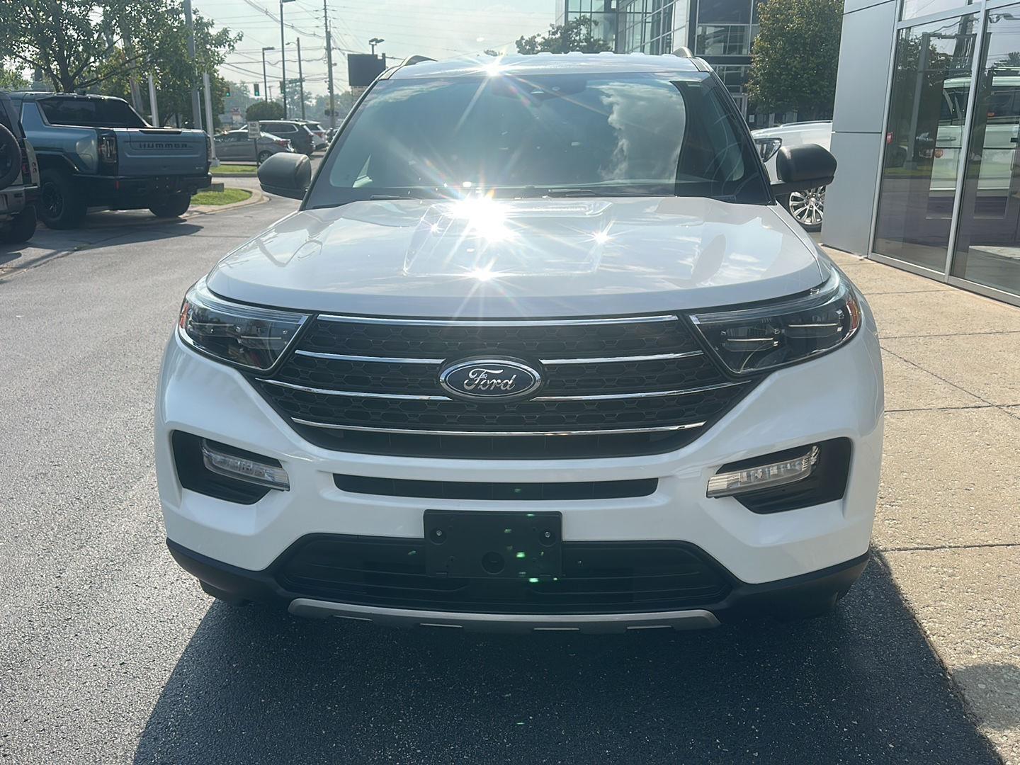 Ford Explorer XLT 2023