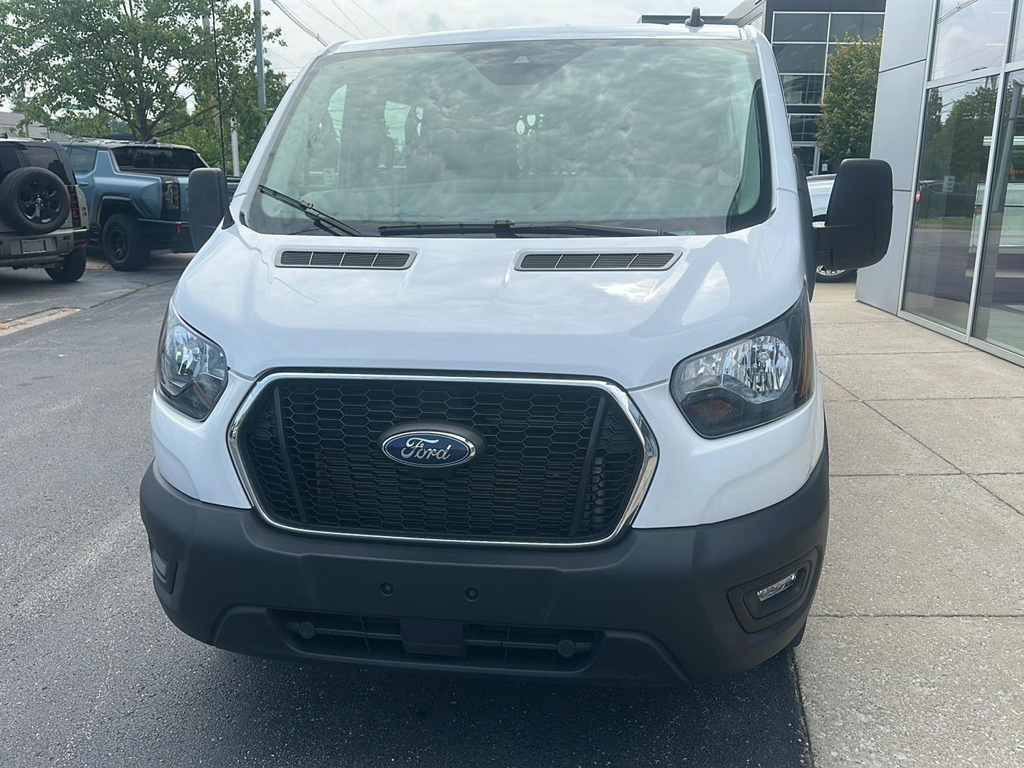 Ford Transit 250 Van 2025