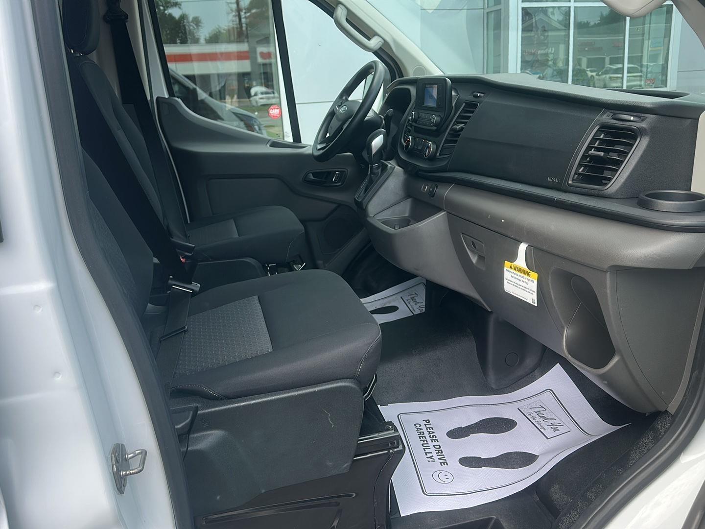 Ford Transit 250 Van 2025