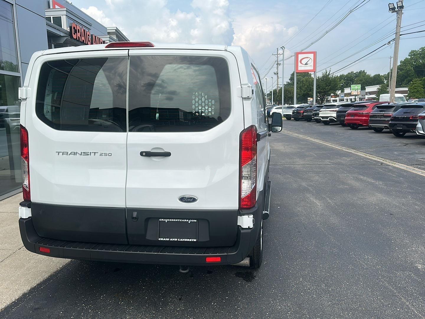 Ford Transit 250 Van 2025