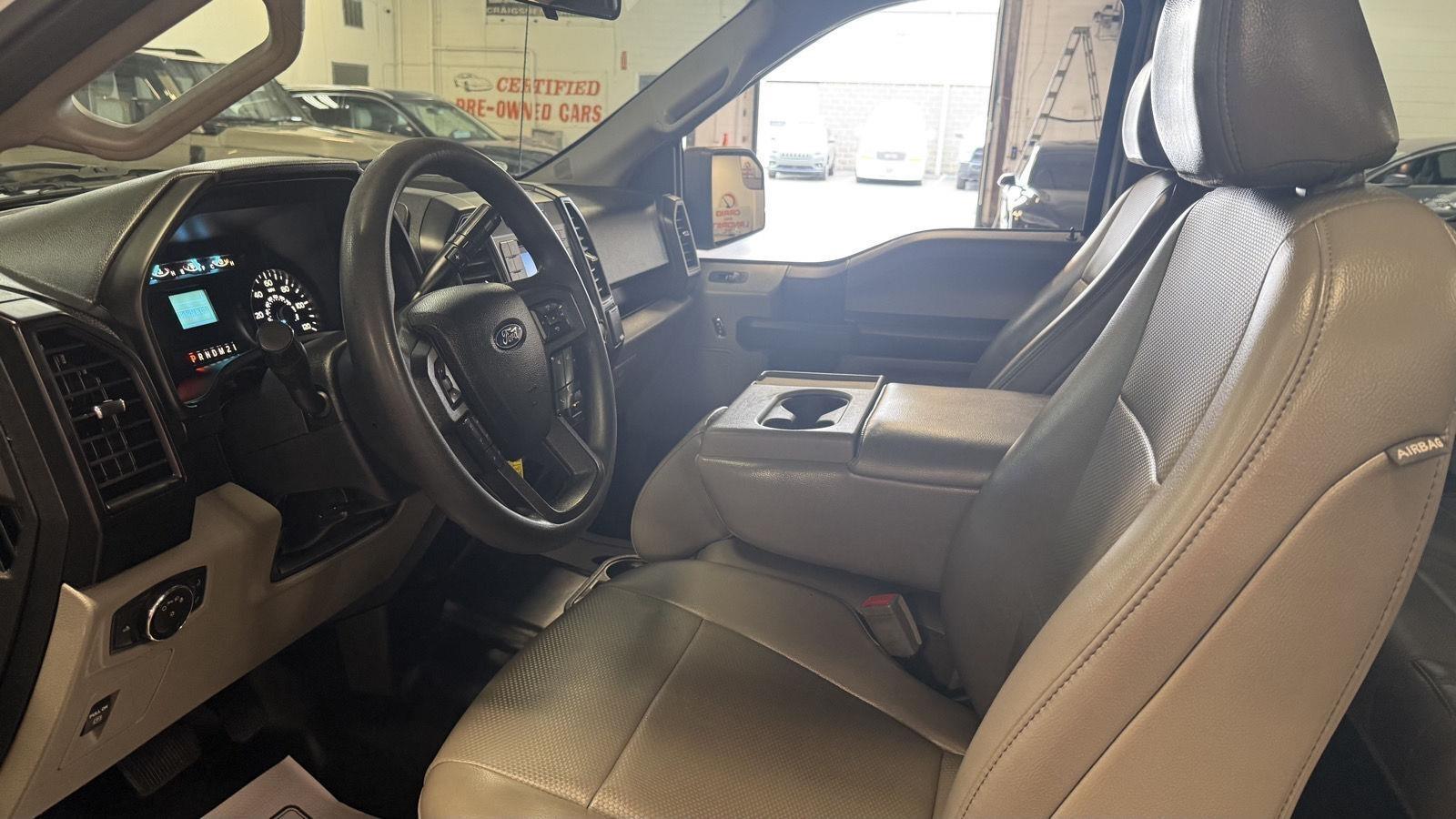 Ford F-150 XL SuperCab 8-ft. 2WD 2018