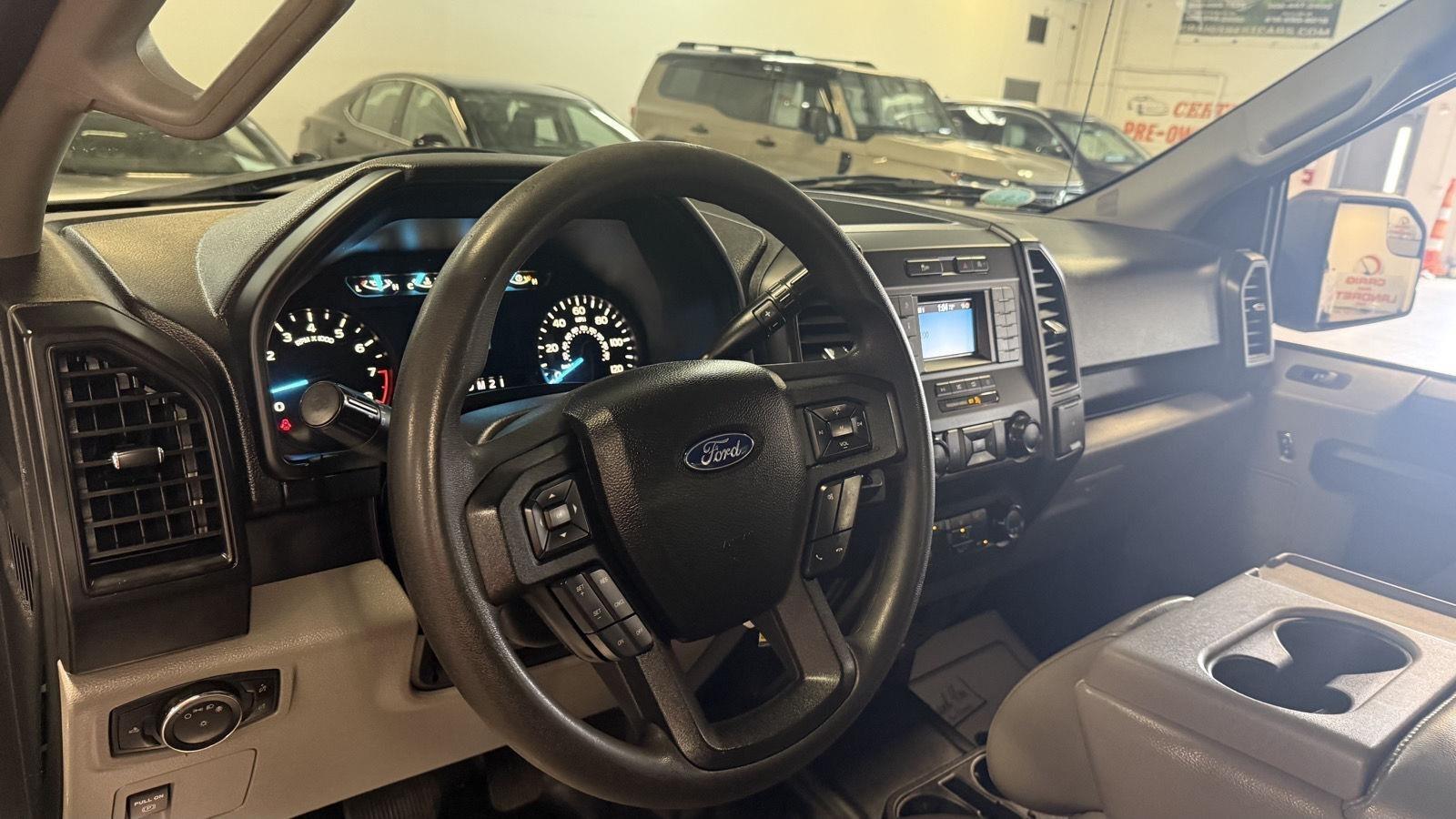 Ford F-150 XL SuperCab 8-ft. 2WD 2018