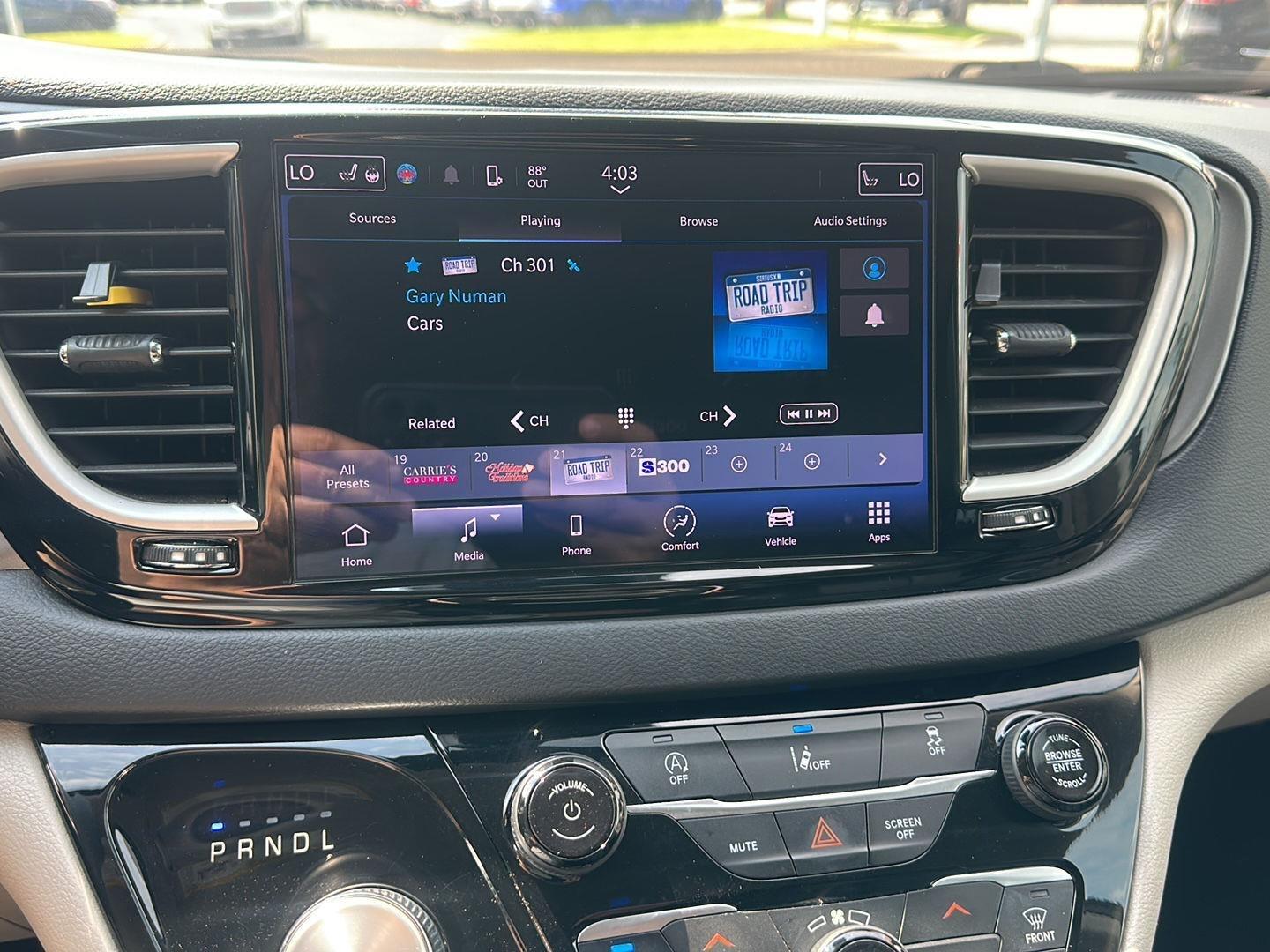 Chrysler Pacifica Touring-L 2022