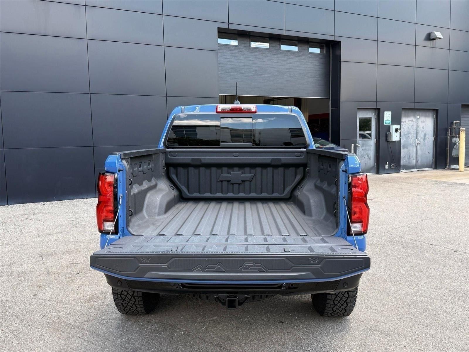 Chevrolet Colorado ZR2 Crew Cab 4WD 2025