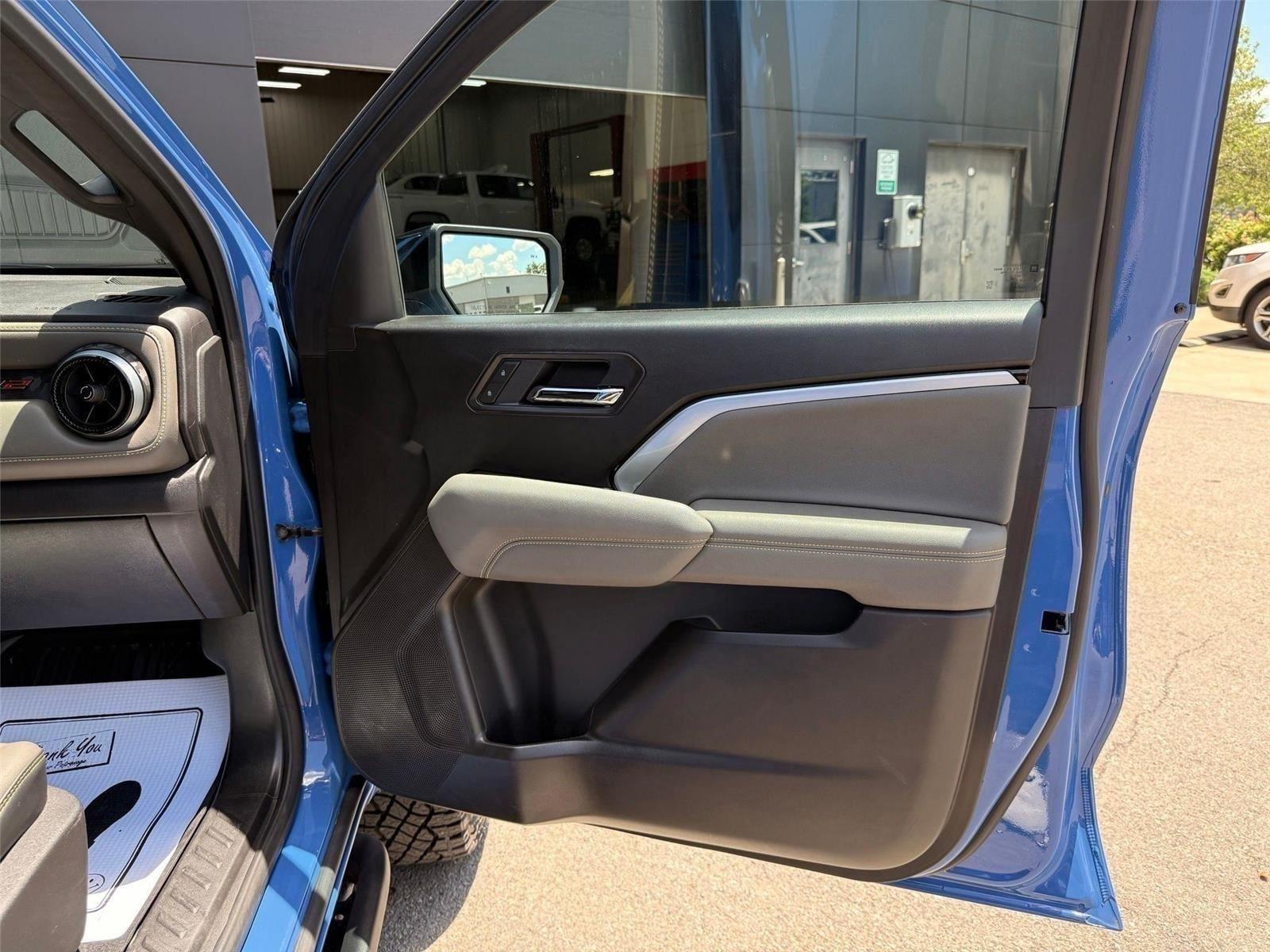 Chevrolet Colorado ZR2 Crew Cab 4WD 2025