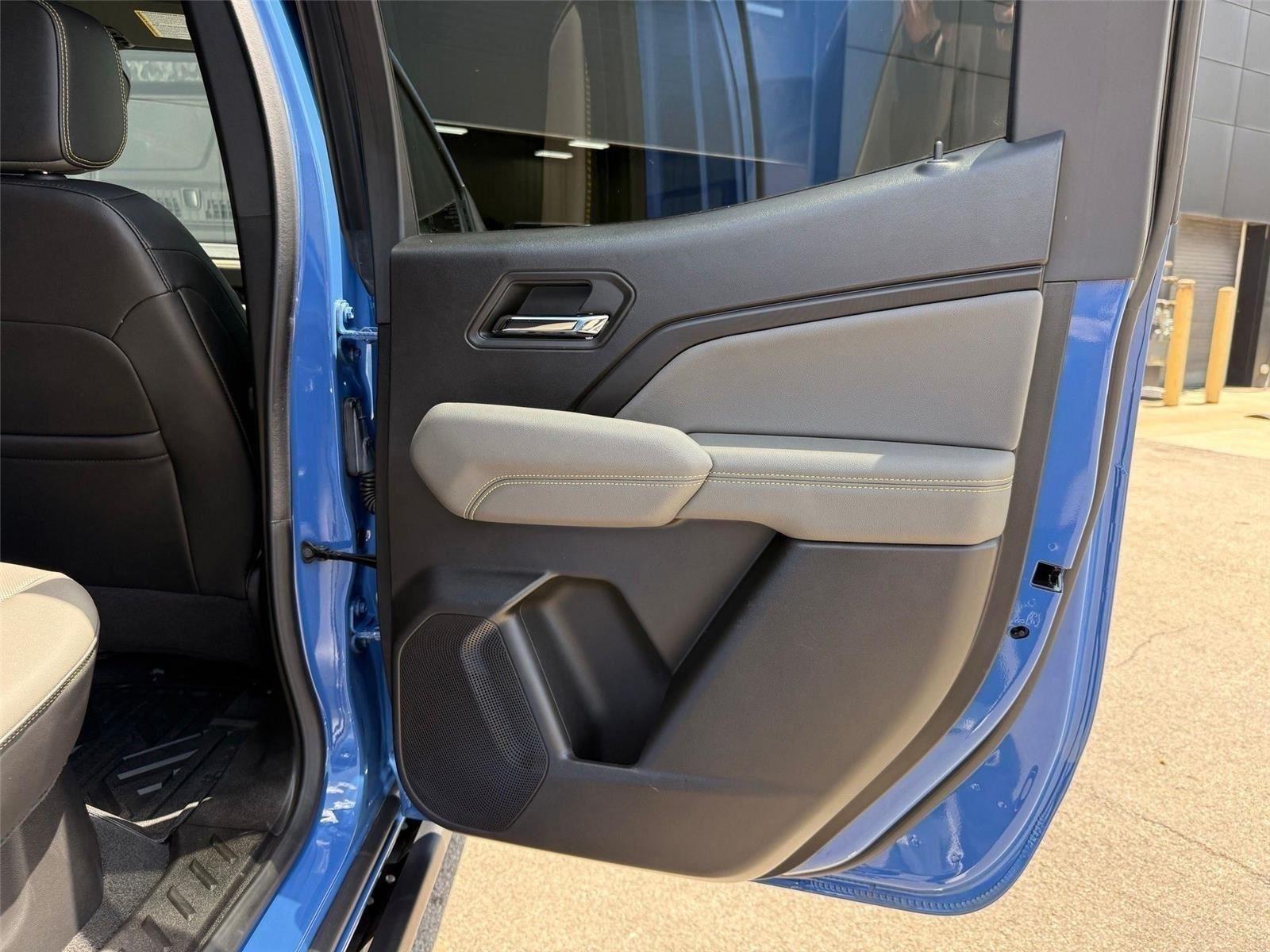 Chevrolet Colorado ZR2 Crew Cab 4WD 2025