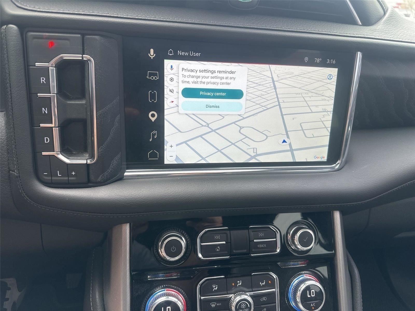 GMC Yukon XL Denali 4WD 2023